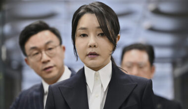 Wife of imprisoned ex South Korean president arrested