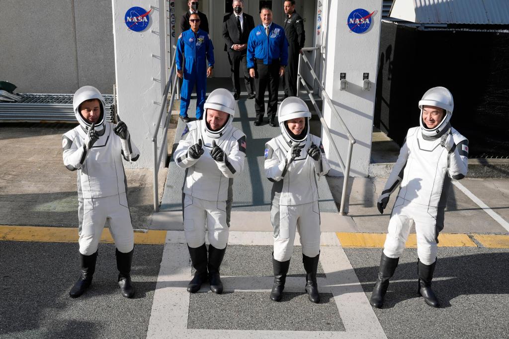 Russian and US space chiefs meet to discuss continued cooperation – Chicago Tribune