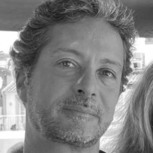 Alexandre-BW-300x300.jpg