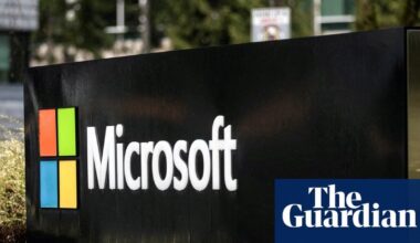 Microsoft workers occupy HQ in protest against company’s ties to Israeli military