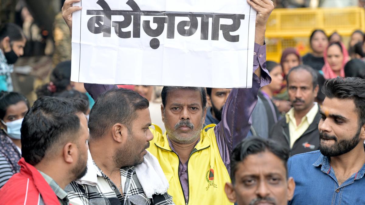 Government survey shows dip in unemployment rate