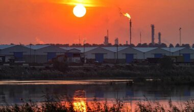 Iraq raises refining capacity to 1.3 million bpd