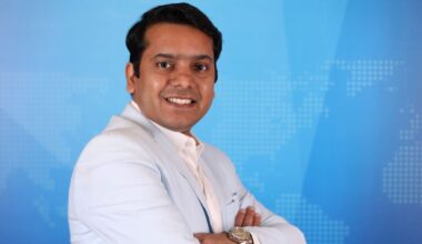Stock market news: Sumeet Bagadia of Choice Broking believes the Indian stock market sentiment has taken a cautious stance after making weekly gains.
