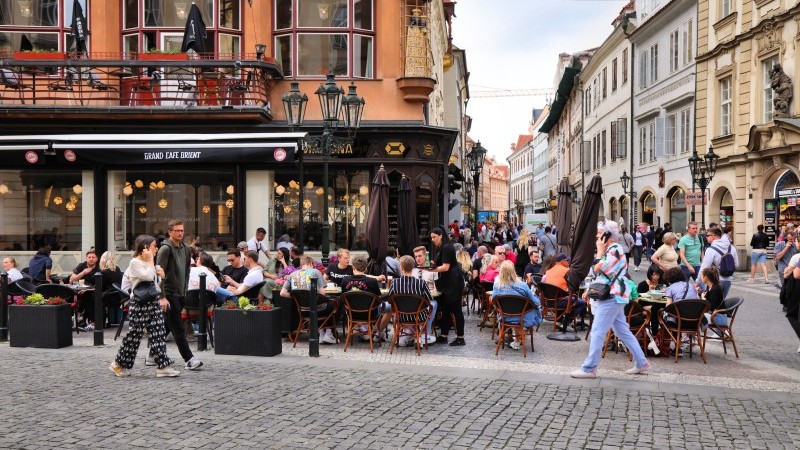 Czech inflation to hover above the target | articles