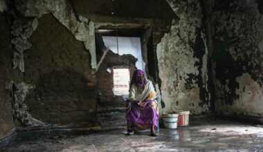 War-displaced Sudanese return to shattered Khartoum eager to rebuild lives and homes