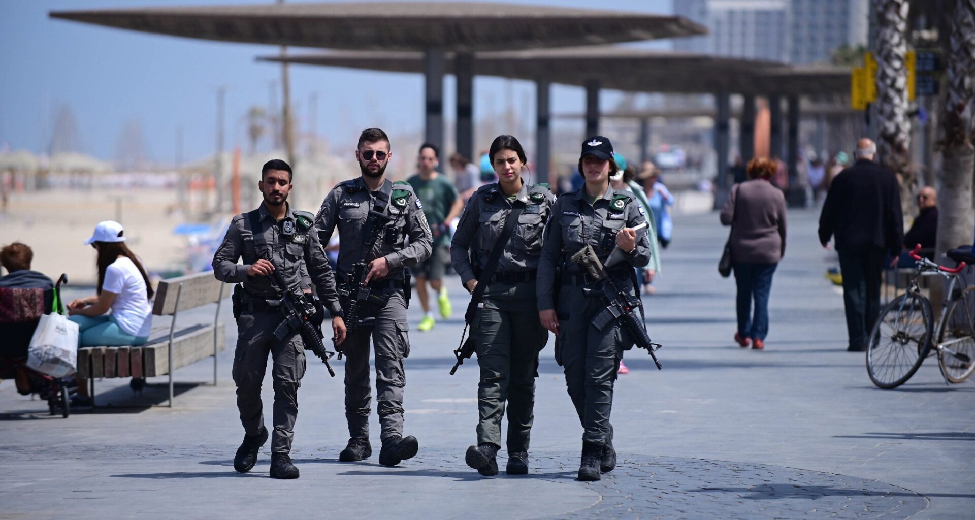 After chase, several Palestinians arrested in Tel Aviv for alleged terror plot