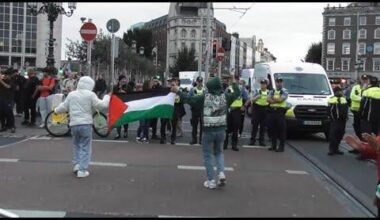 O'Connell Bridge blocked by Pro-Palestine protesters during rush hour