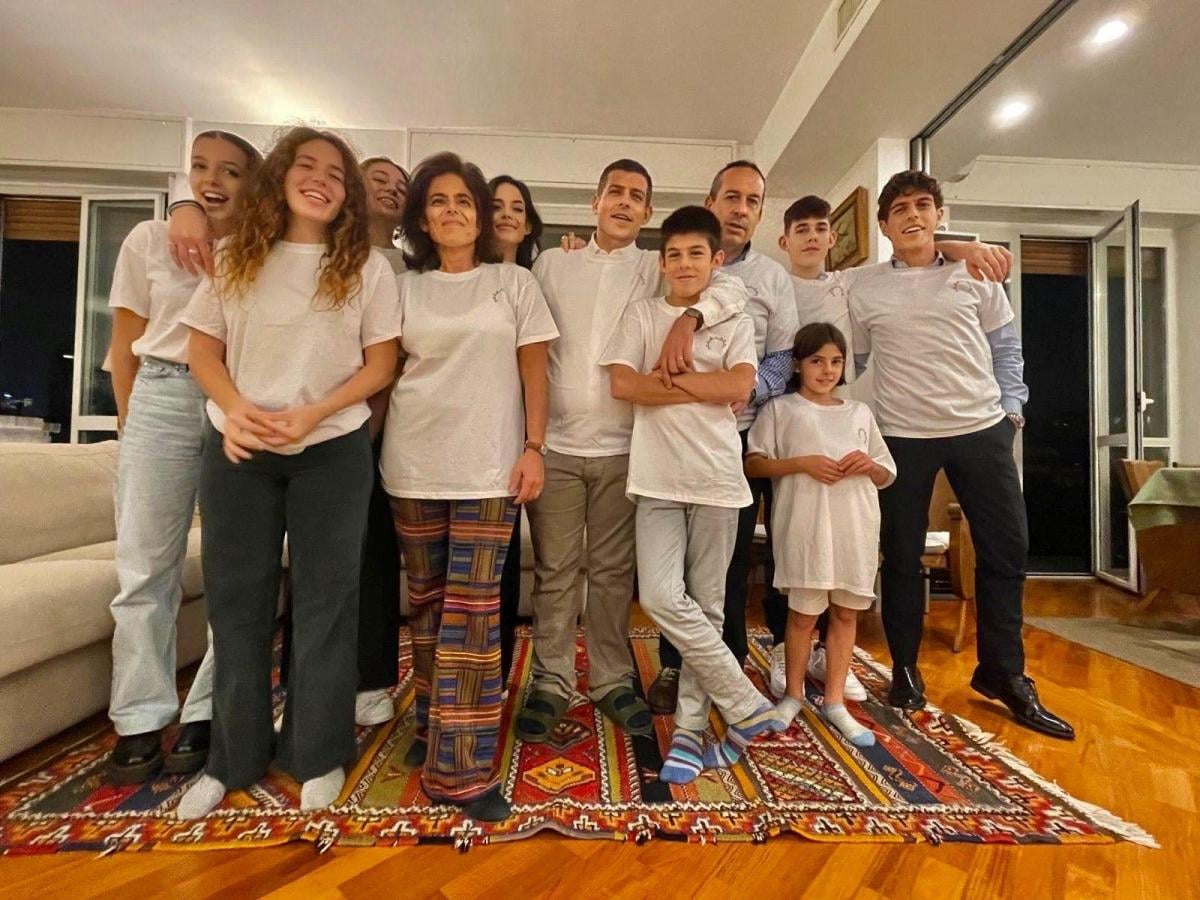 famiglia milanese con 10 figli