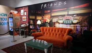 “FRIENDS” Themed Kosher Pop-Up Cafe Pivots to Tel Aviv • YeahThatsKosher