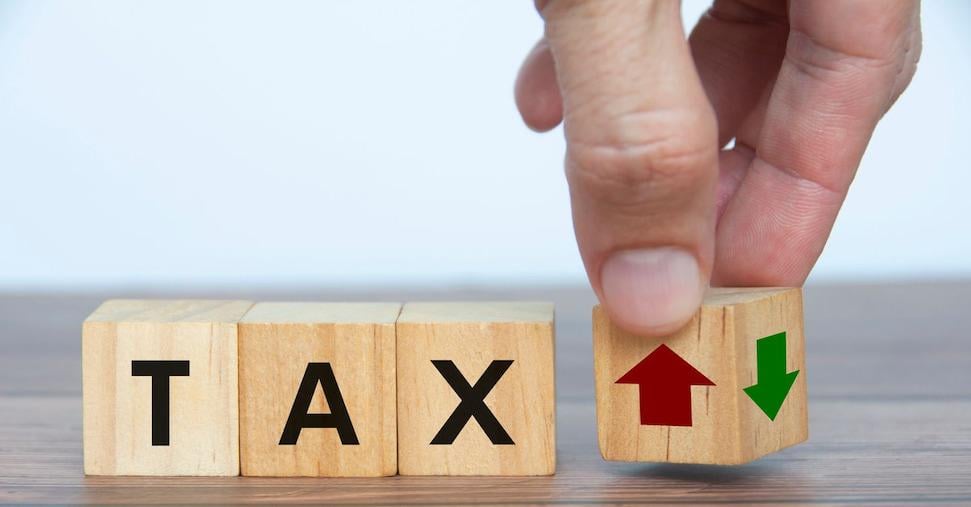 DDL del PD per imporre una tassa comunale, per finalità sociali e abitative, dal 12,5% al 15% per chi ha grossi capitali esteri e ha trasferito la residenza in italia