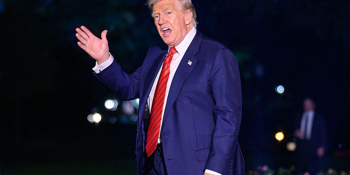 White House to Vet Smithsonian Exhibits to Ensure They 'Align With Trump's Interpretation' of US History'