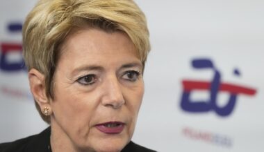 Switzerland’s president rushes to Washington in effort to avert steep US tariffs