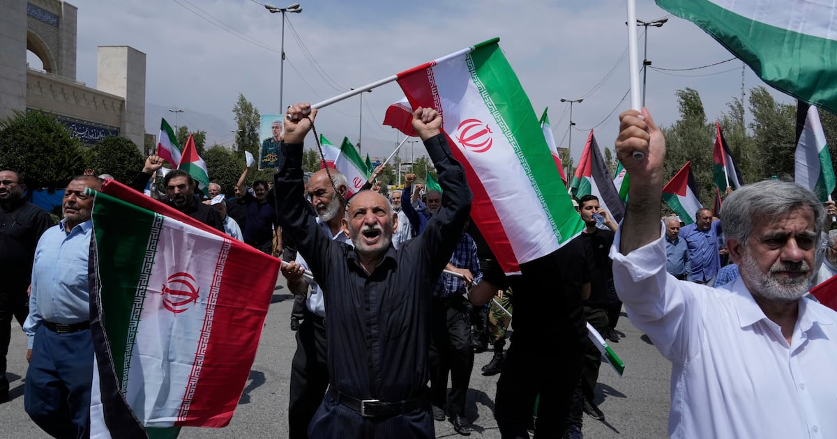 Jeff Flake, John Curtis and Robert O'Brien praise Trump's Iran strikes – Deseret News