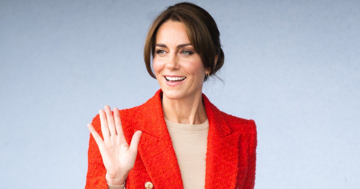 Kate Middleton’s Cherry Red Crocs Are on Sale at Amazon for $42