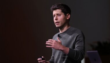 OpenAI CEO Sam Altman speaks during the OpenAI DevDay event on November 06, 2023 in San Francisco, California.