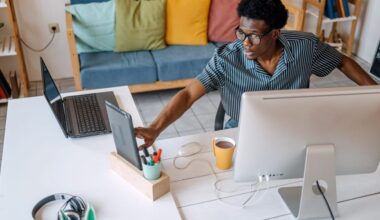 Workers are making over $1 million by secretly holding down multiple gigs—and they're doing it all within the 40-hour workweek