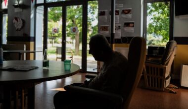 1 in 5 Europeans will retire in poverty without urgent reform, EU watchdog warns – POLITICO