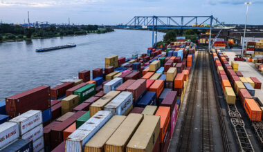 Trump delays EU duties, hits dozens of nations with sweeping tariffs