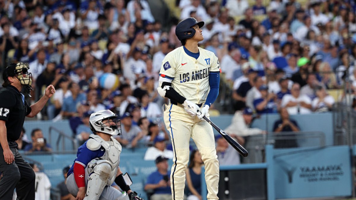 Shohei Ohtani’s 40th homer powers Dodgers past AL-leading Blue Jays 9-1 – NBC Los Angeles