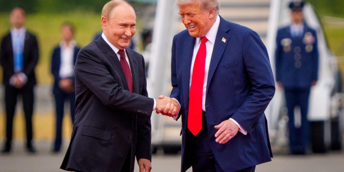 Is Putin playing Trump or is Trump playing us?