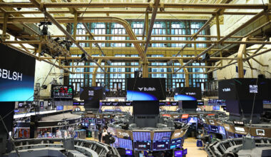 Palantir, Nvidia and other AI stars dim as Wall Street pulls further from its records
