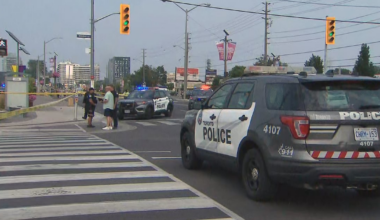 boy injured, 2 teen suspects wanted
