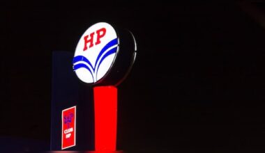 HPCL shares recover after inking agreement with Abu Dhabi firm to procure LNG for 10-year term