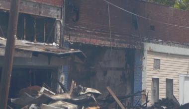 Small business owners react to fire in downtown Earle, AR