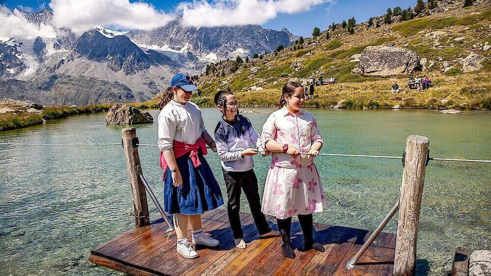 Switzerland Launches Program to Support Orthodox Jewish Tourists in Alpine Resorts
