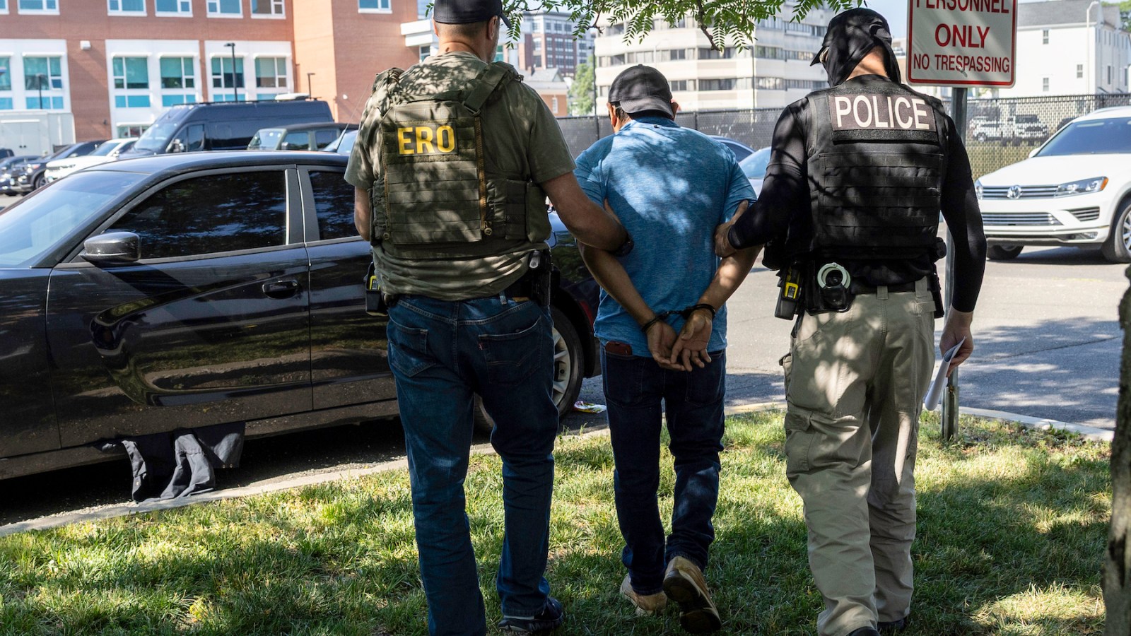 Trump Is Hiring ICE Agents in Cities Coast to Coast, Border to Border