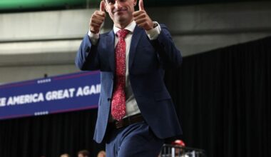 GOP Congressman Cashed Out Hospital Investments Before Voting for Biggest Medicaid Cut in History