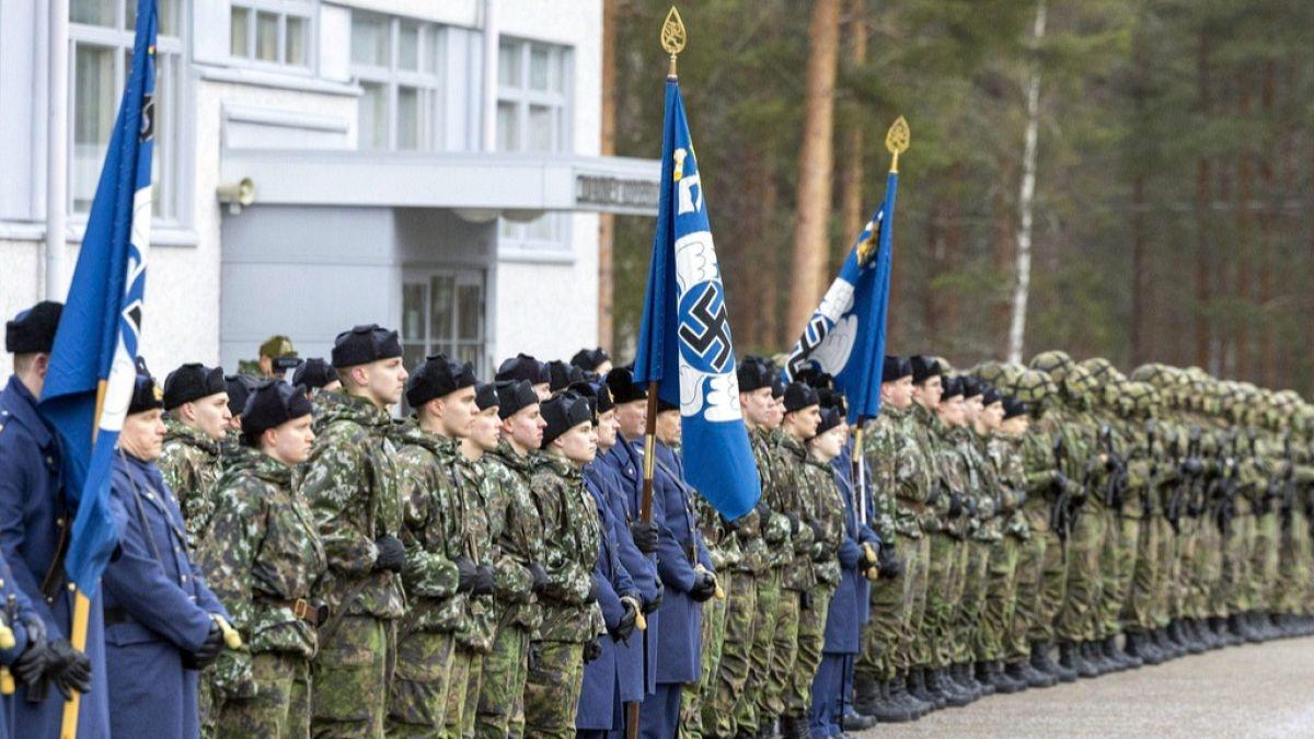 La Finlande va retirer les croix gammées de l'emblème de son armée de l'air