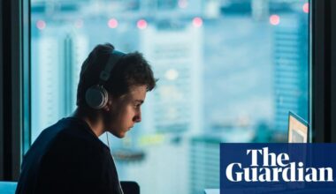 Far-right extremists using games platforms to radicalise teenagers, report warns