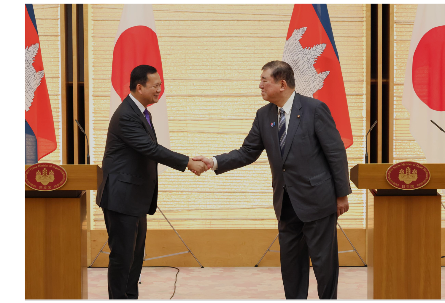 Partners in a diplomatic balancing act