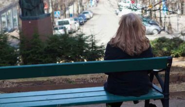 Cuts to unemployment benefits hit part-time workers, women | Yle News