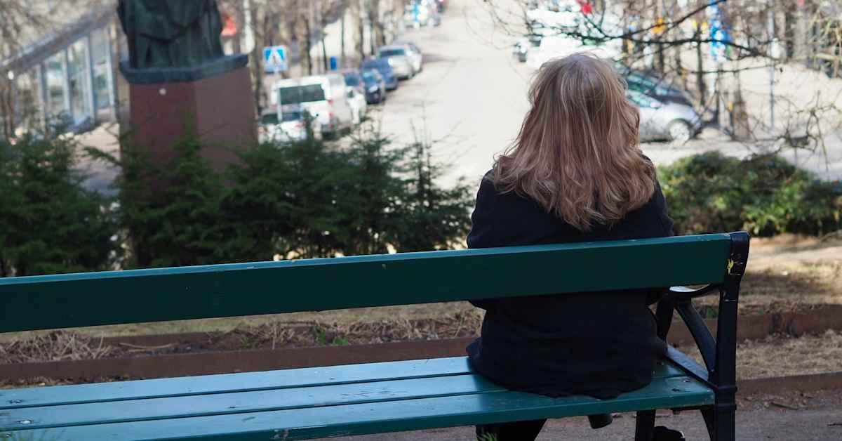 Cuts to unemployment benefits hit part-time workers, women | Yle News