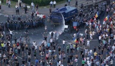 Activist: 10 August. Au trecut 7 ani şi vinovaţii sunt liniştiţi, unii cu pensii speciale, angajaţi ulterior prin alte sisteme de “securitate”/ Fix peste un an se prescriu faptele din dosarul plimbat între parchete şi tergiversat/
