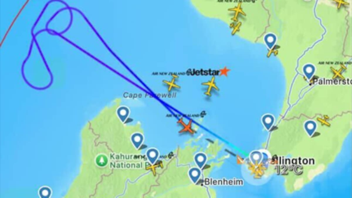 Air traffic control outage disrupts flight in Oceanic airspace, multiple flights circling off New Zealand
