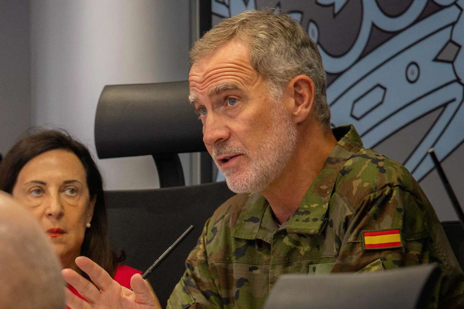 King Felipe of Spain Disrupts Summer Vacation Due to National Emergency