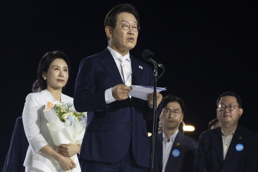 Korea at a crossroads: Two visions of liberation collide