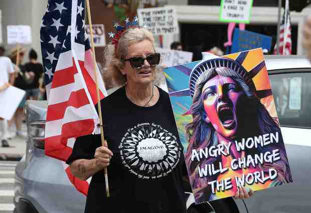 A Fight The Trump Takeover Rally had 200+ protesters show...