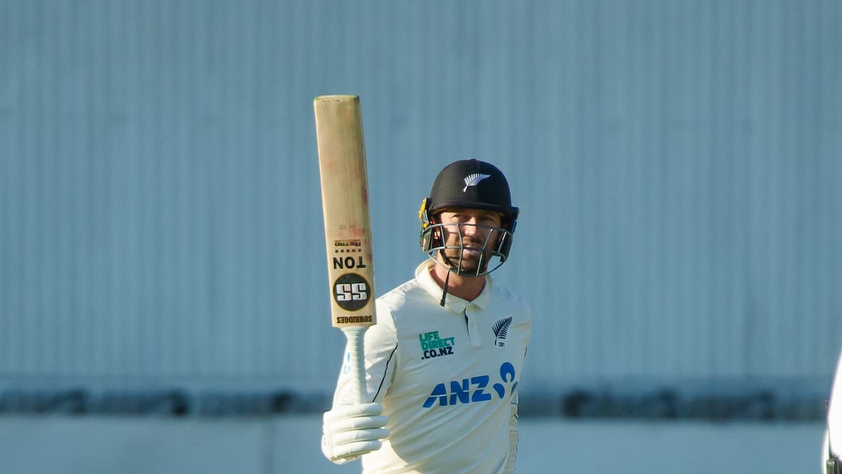 Black Caps v Zimbabwe: Second test, day two live updates