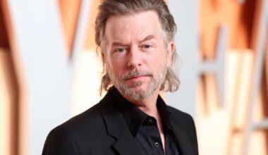 David Spade says he was followed home by professional autograph seekers: 'I'm gonna get the gun'