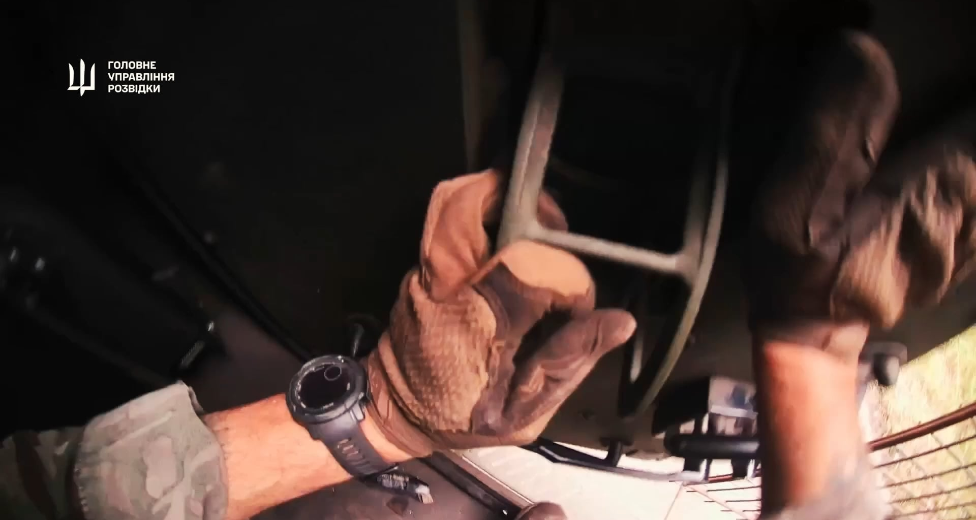 Special forces from the Defense Intelligence of Ukraine are training before battle.
CQB at the highest professional level.
The Shamanbat special unit of Ukrainian DIU is on the scene.
The Russian invaders won't stand a chance.