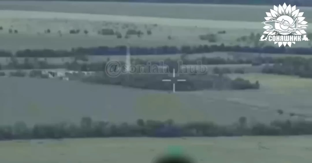 Ukrainian MiG-29 fighter jet using French AASMHAMMER guided aerial bombs destroys Russian communications hub, stations, antennas, reconnaissance and surveillance assets, as well as EW and Russian infantry