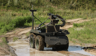Guerre en Ukraine : c’est quoi le « Zmiy Droid », ce nouveau véhicule de combat ukrainien sans pilote alimenté par l’IA