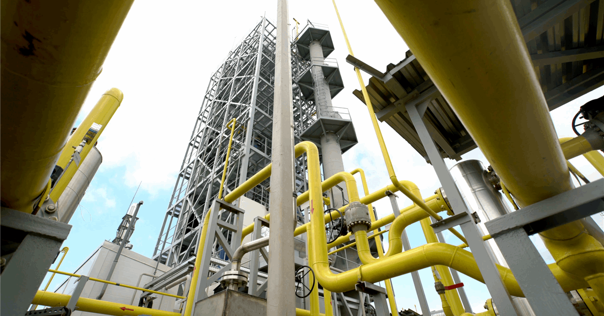 MPLX Sells Rockies Midstream Gas Assets to Harvest for $1B