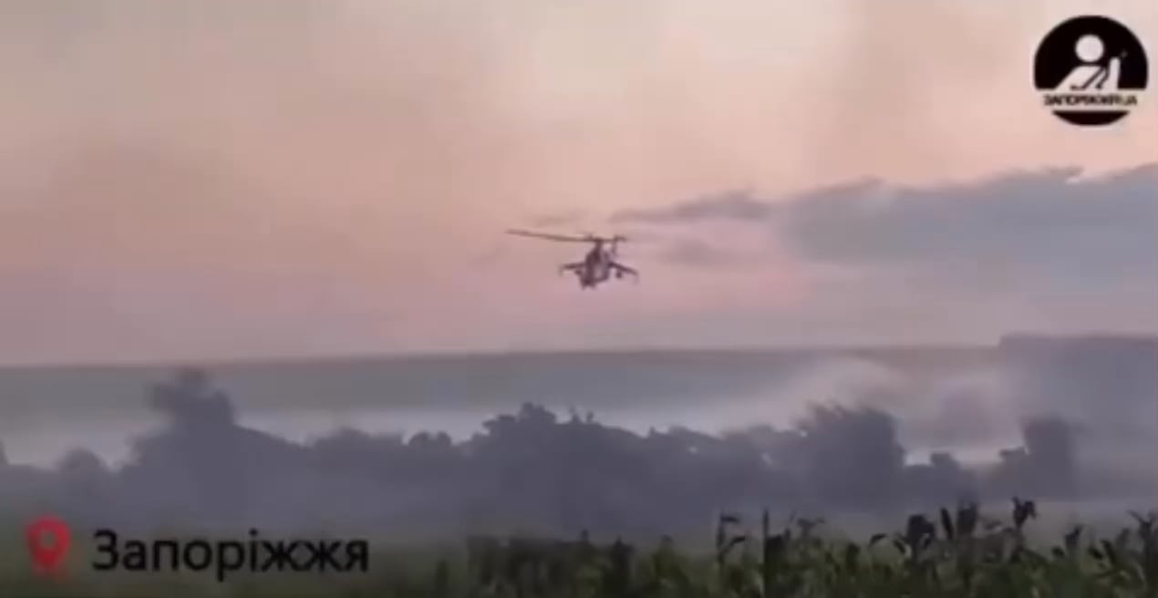 Ukrainian MI-24 Gunship On A Bombing Run Against Russian Targets 2025.