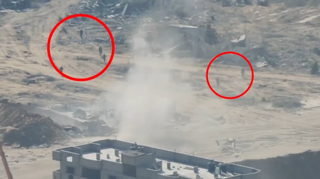 IDF eliminating Gazan militants right next to a tunnel entrance