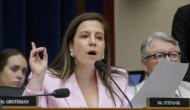 'Go home': Voters boo wannabe GOP governor off stage
